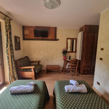 Park Hotel Gran Bosco Oulx 外观 照片
