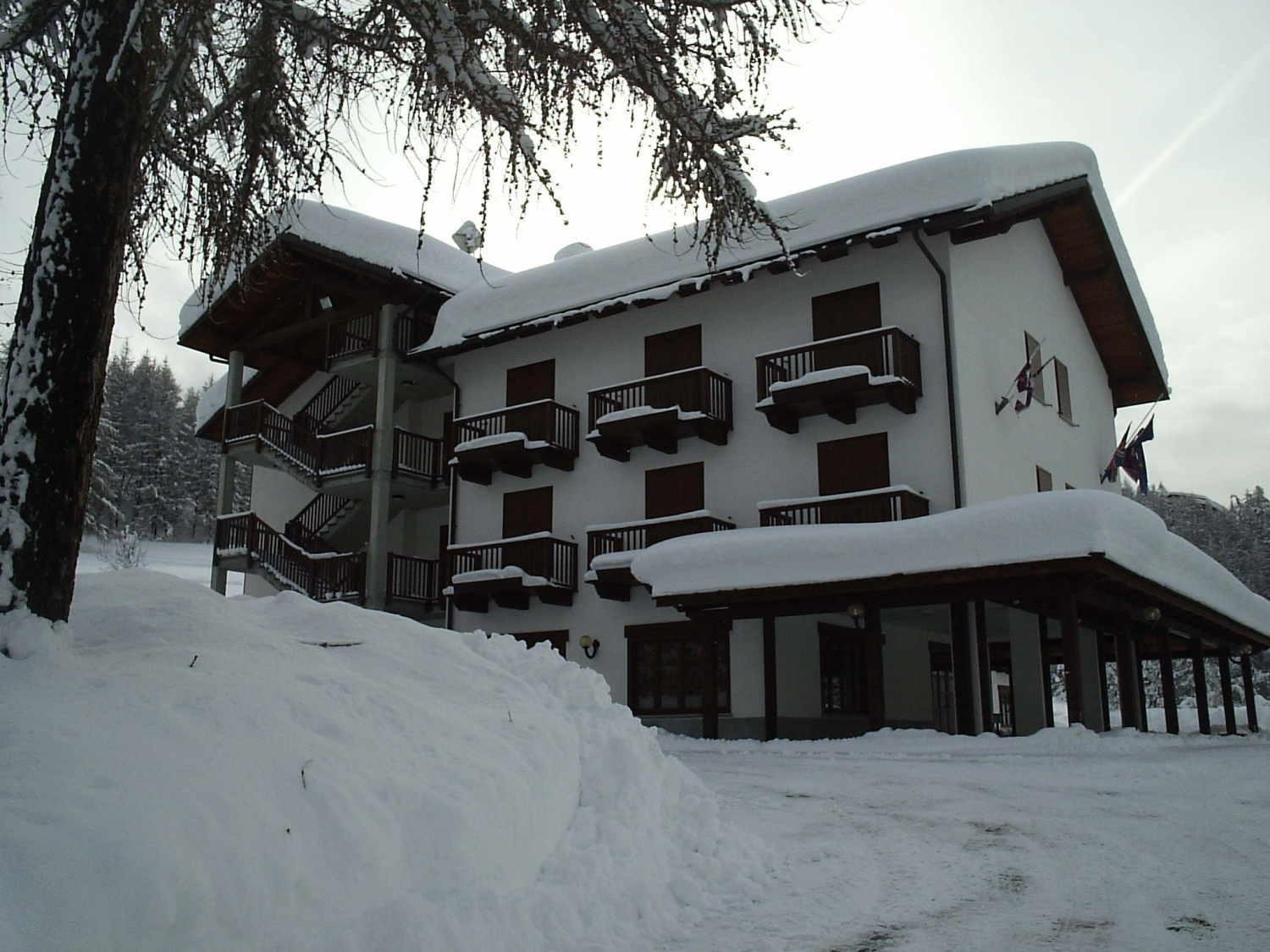 Park Hotel Gran Bosco Oulx 外观 照片