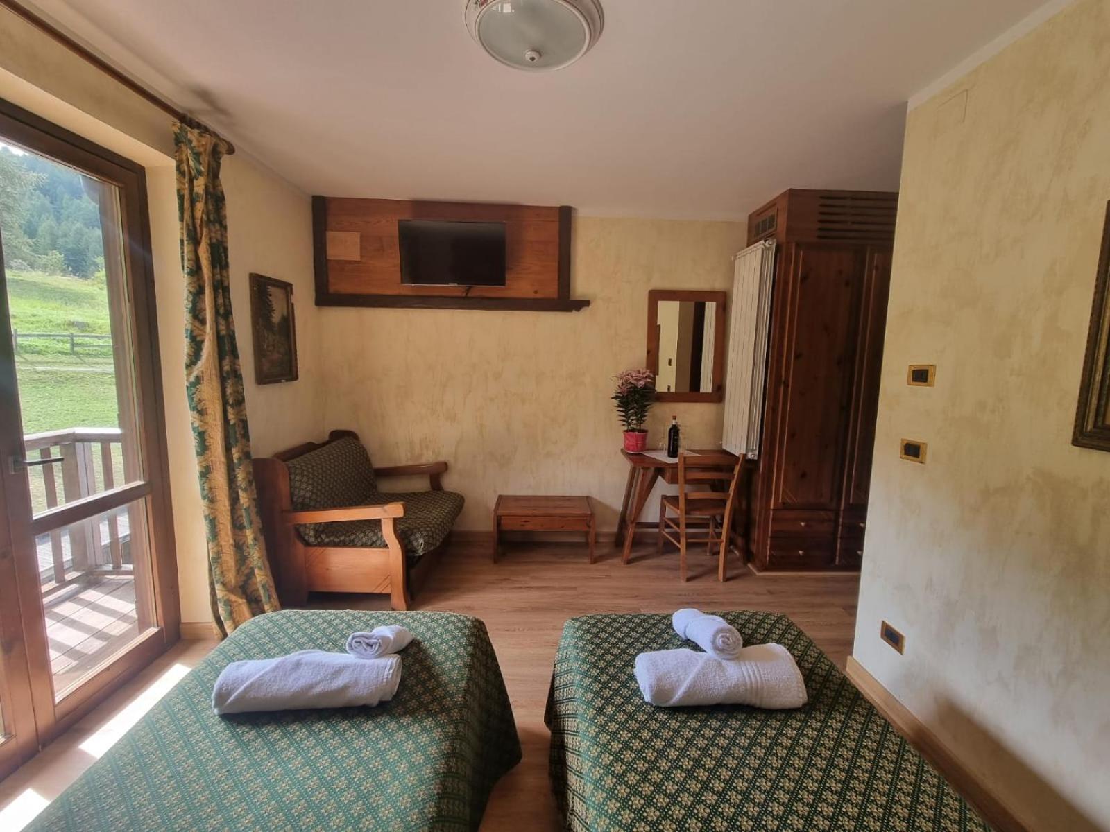 Park Hotel Gran Bosco Oulx 外观 照片