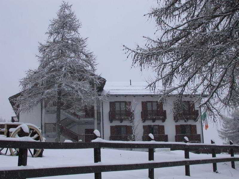 Park Hotel Gran Bosco Oulx 外观 照片