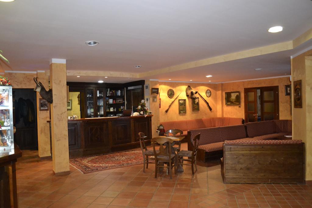 Park Hotel Gran Bosco Oulx 外观 照片
